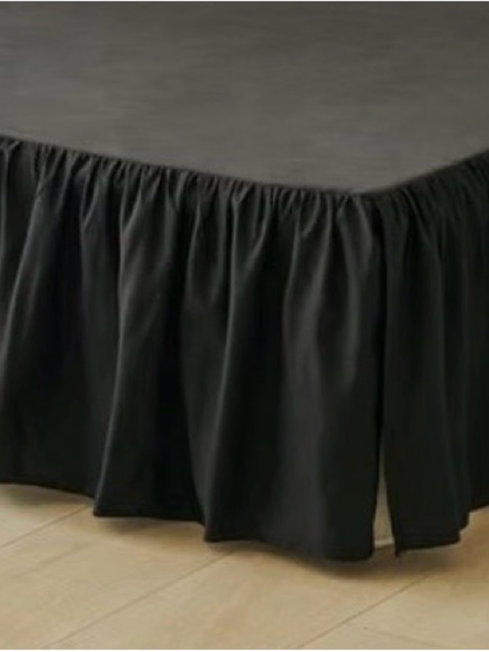 Luxury Hotel Collection Black Full Size Ruffled Bedskirt